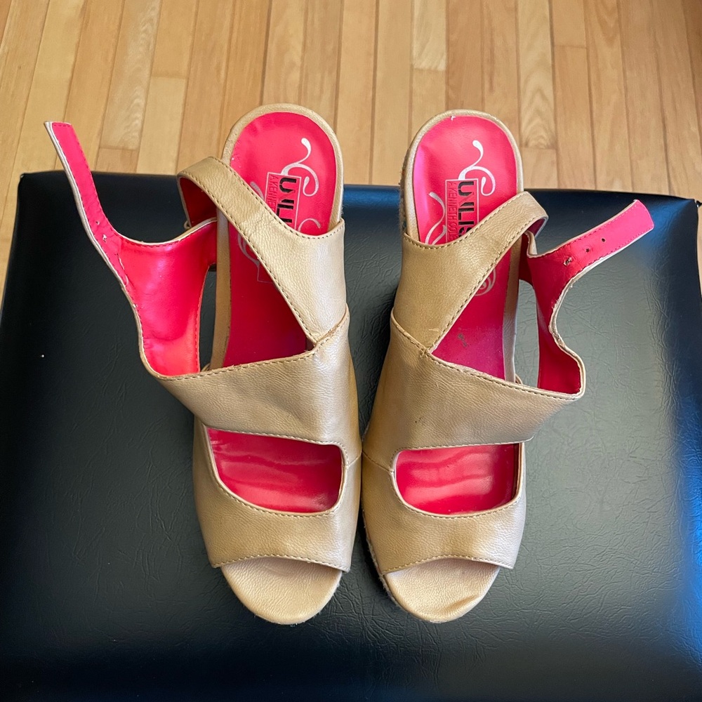 Wedges - Picture 4 of 6